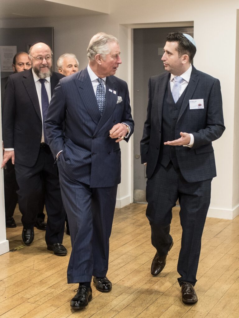Neil Martin in discussion with King Charles III, alongside Chief Rabbi Ephraim Mirvis and The Lord Levy. Picture by Blake Ezra Photography