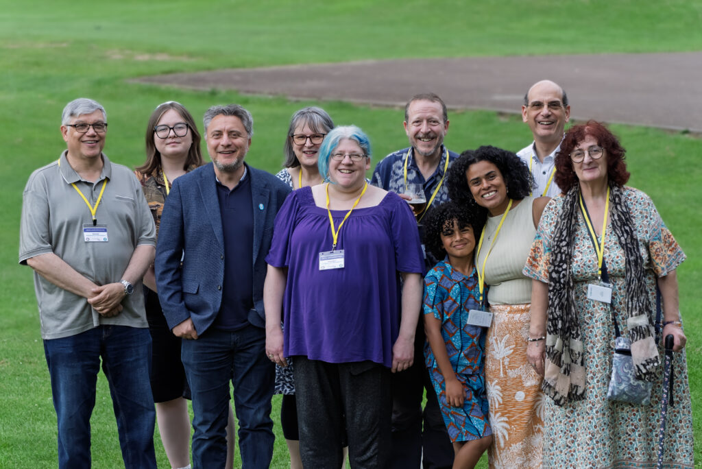 Members of East London and Essex Liberal Synagogue at Hineinu and Shirei Chagigah