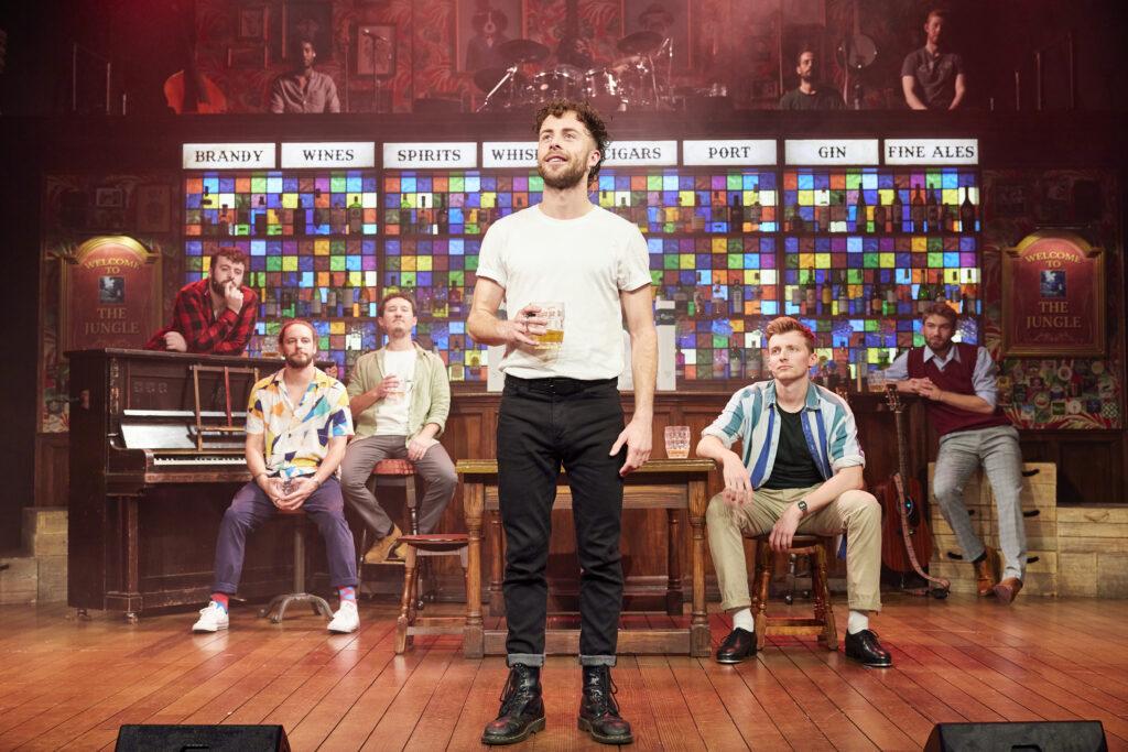 The Choir of Man brings the best pub in the world to the Essex seaside
